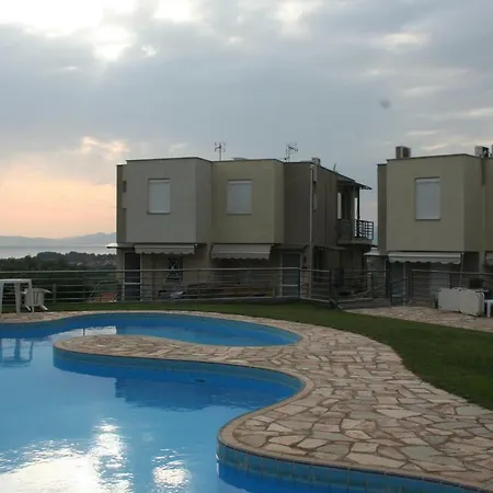 펜션 μaisonette Panorama Karianí